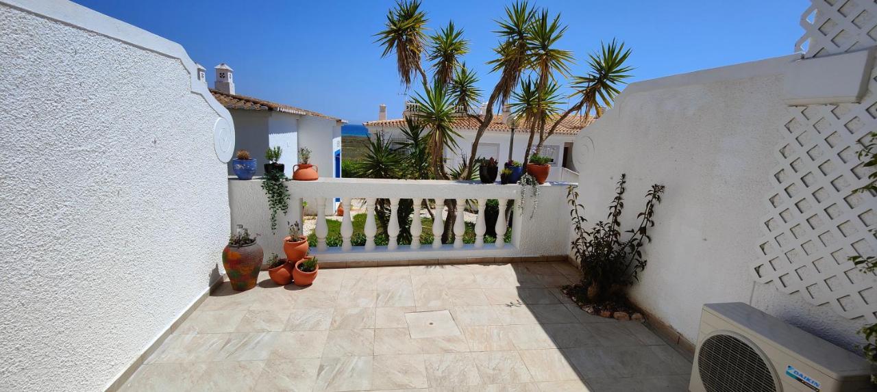 The Swallow'S Rest Beach House - Meia Praia Lagos Exterior foto